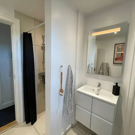 Lovely In Frederiksberg Apartment *